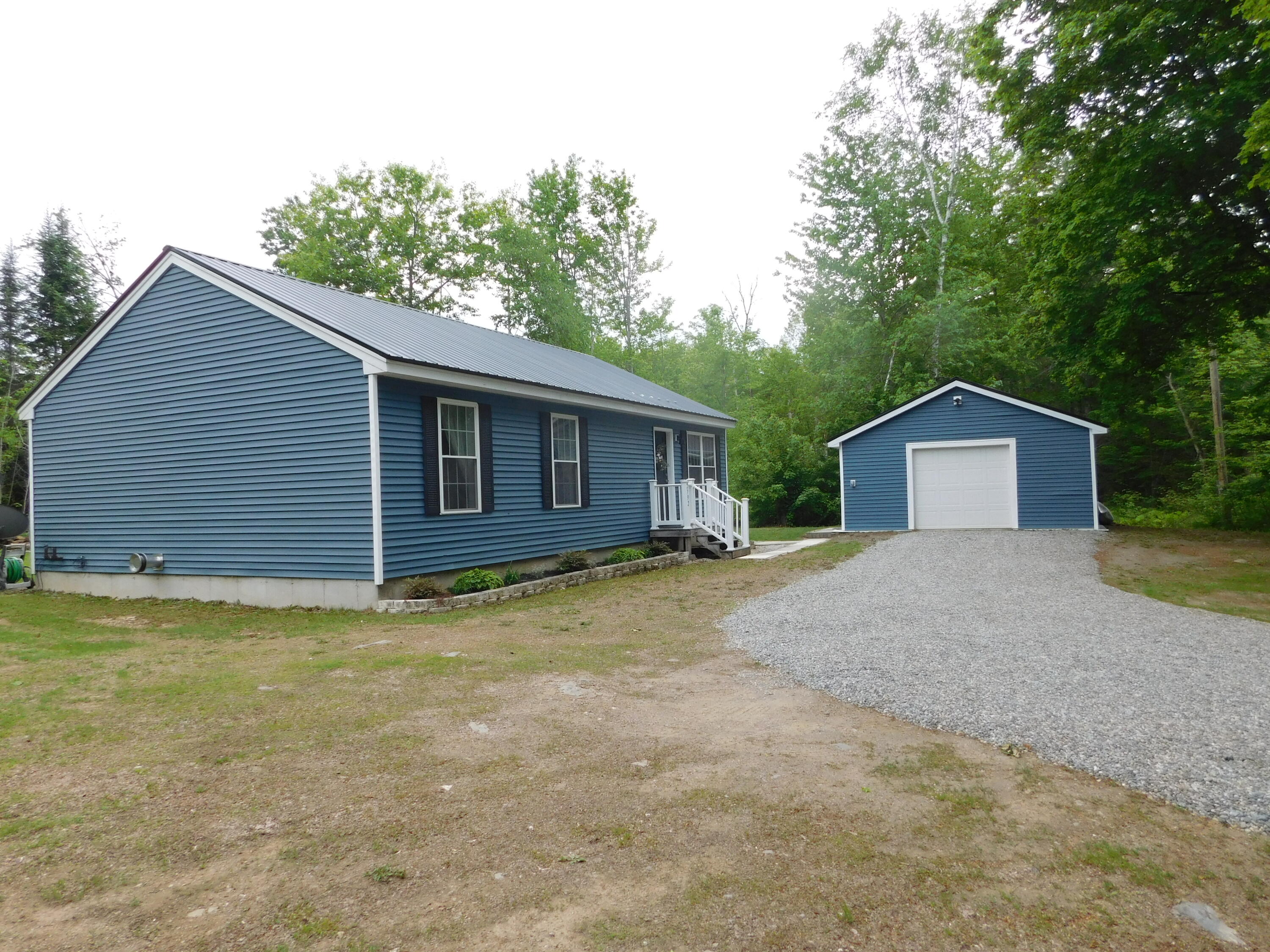 2792 Hudson Road Hudson, ME 04449 - Photo 8 of 120