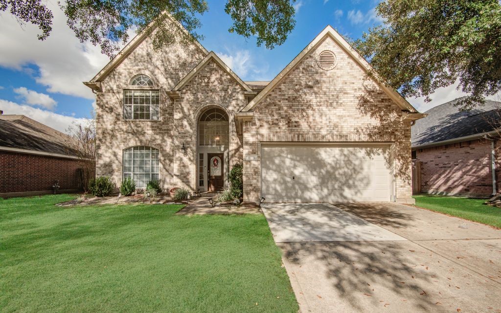 16722 Innisbrook Drive Houston, TX 77095 - Photo 2 of 33