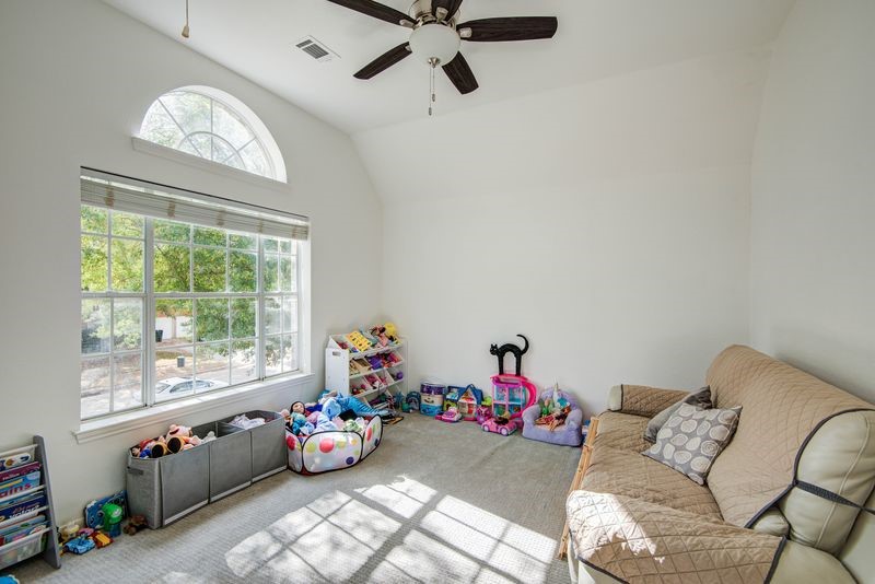 16722 Innisbrook Drive Houston, TX 77095 - Photo 28 of 33 Second Floor Living room