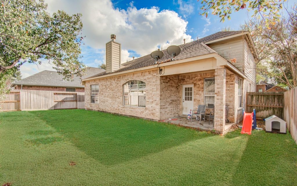 16722 Innisbrook Drive Houston, TX 77095 - Photo 31 of 33 Back yard