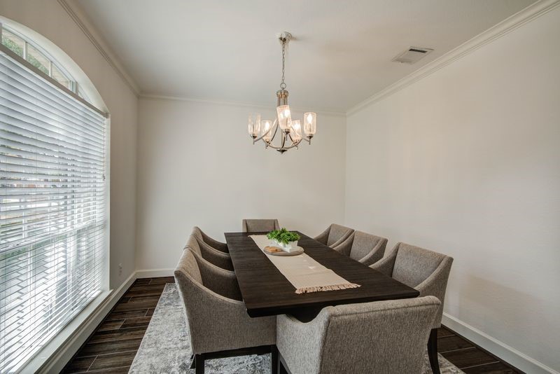 16722 Innisbrook Drive Houston, TX 77095 - Photo 7 of 33 Formal Dinning room