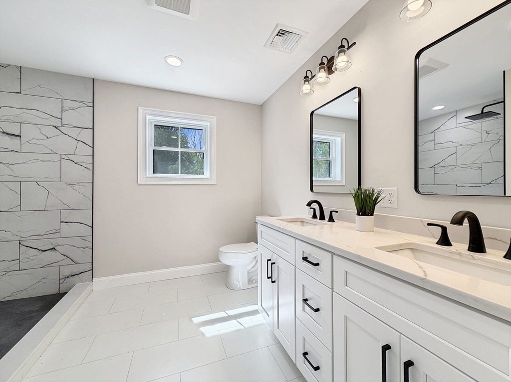 247 Braley Hill Road Rochester, MA 02770 - Photo 27 of 33