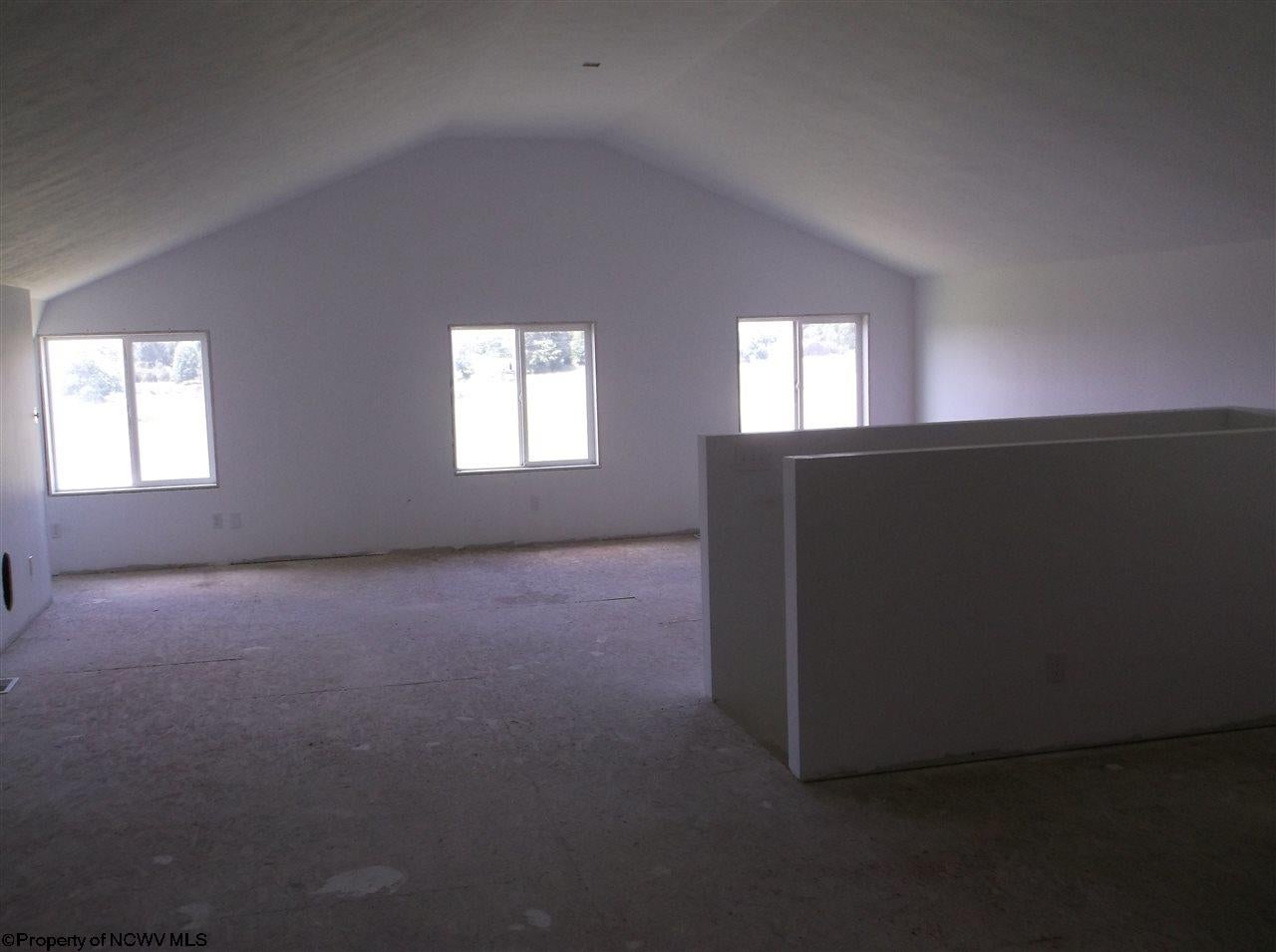 1015 Creasey Road Calvin, WV 26660 - Photo 10 of 20 Gallery Image 10