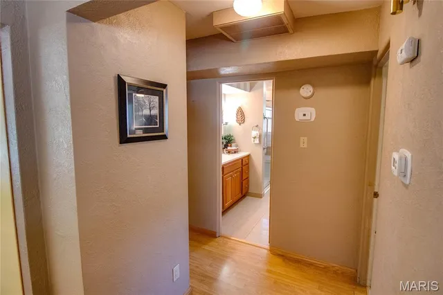 $195,000 | 4803 Paris Drive, Godfrey, IL 62035