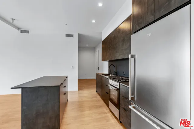 $4,395 | 10700 Tabor Street, Unit 313, Los Angeles, CA 90034