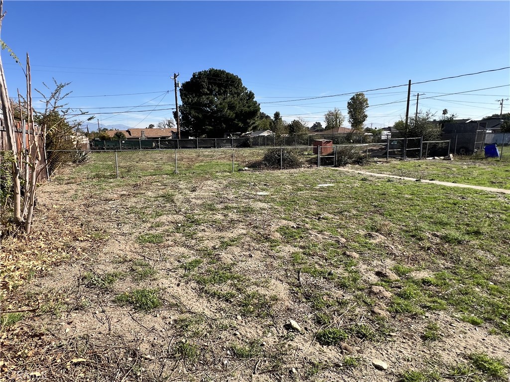 9467 Palm Lane Fontana, CA 92335 - Photo 12 of 13 a view of a lake