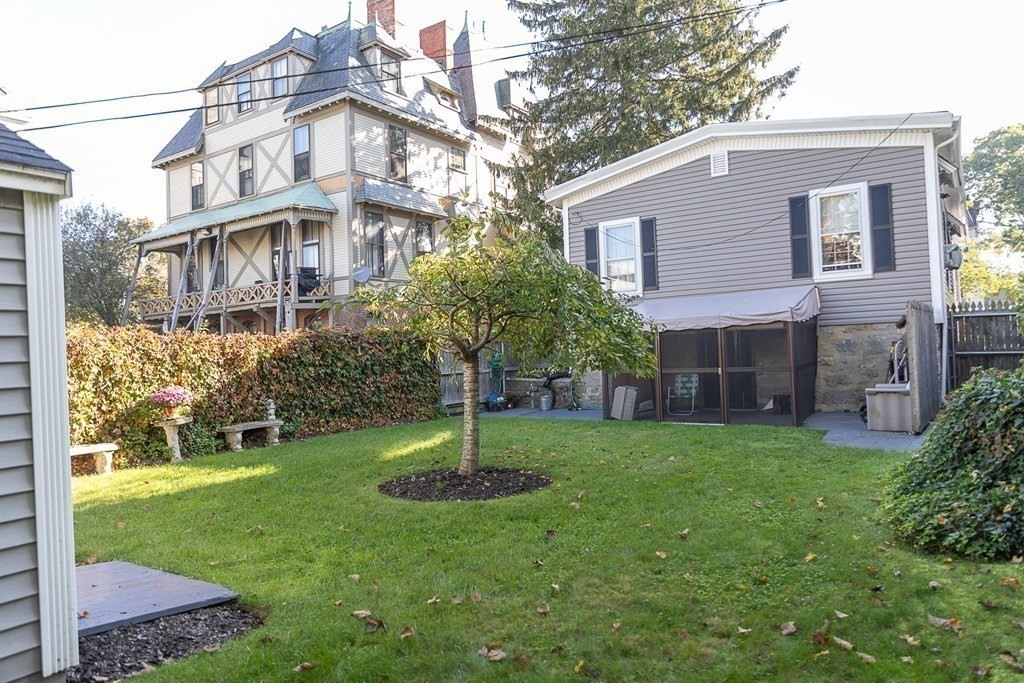 244 High Street Fall River, MA 02720 - Photo 6 of 23 Gallery Image 6