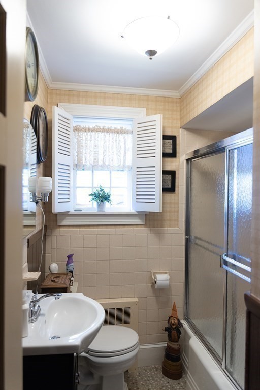 244 High Street Fall River, MA 02720 - Photo 10 of 23 Gallery Image 10