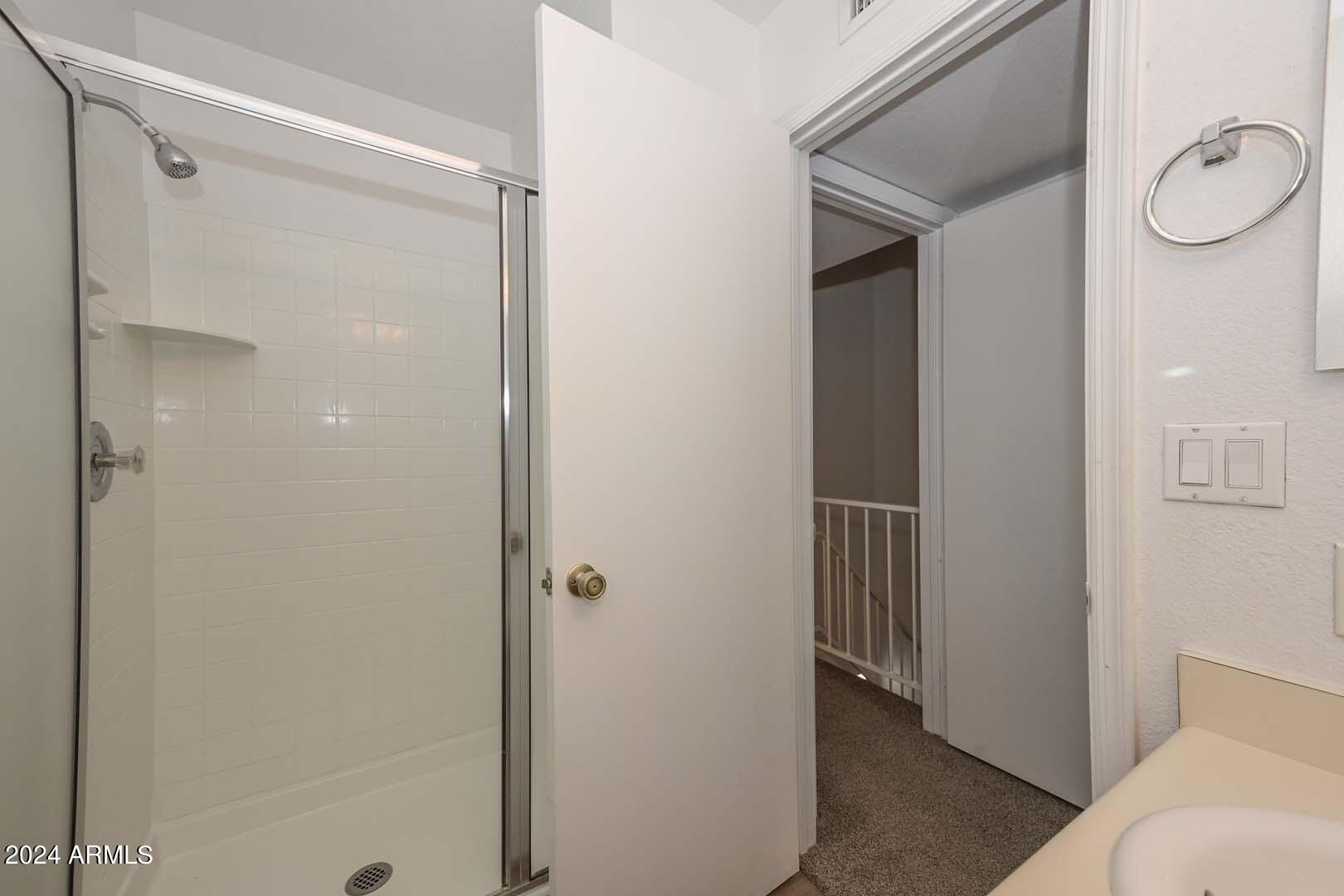 7977 West Wacker Road, Unit 174 Peoria, AZ 85381 - Photo 36 of 42 2nd Bath-Shower