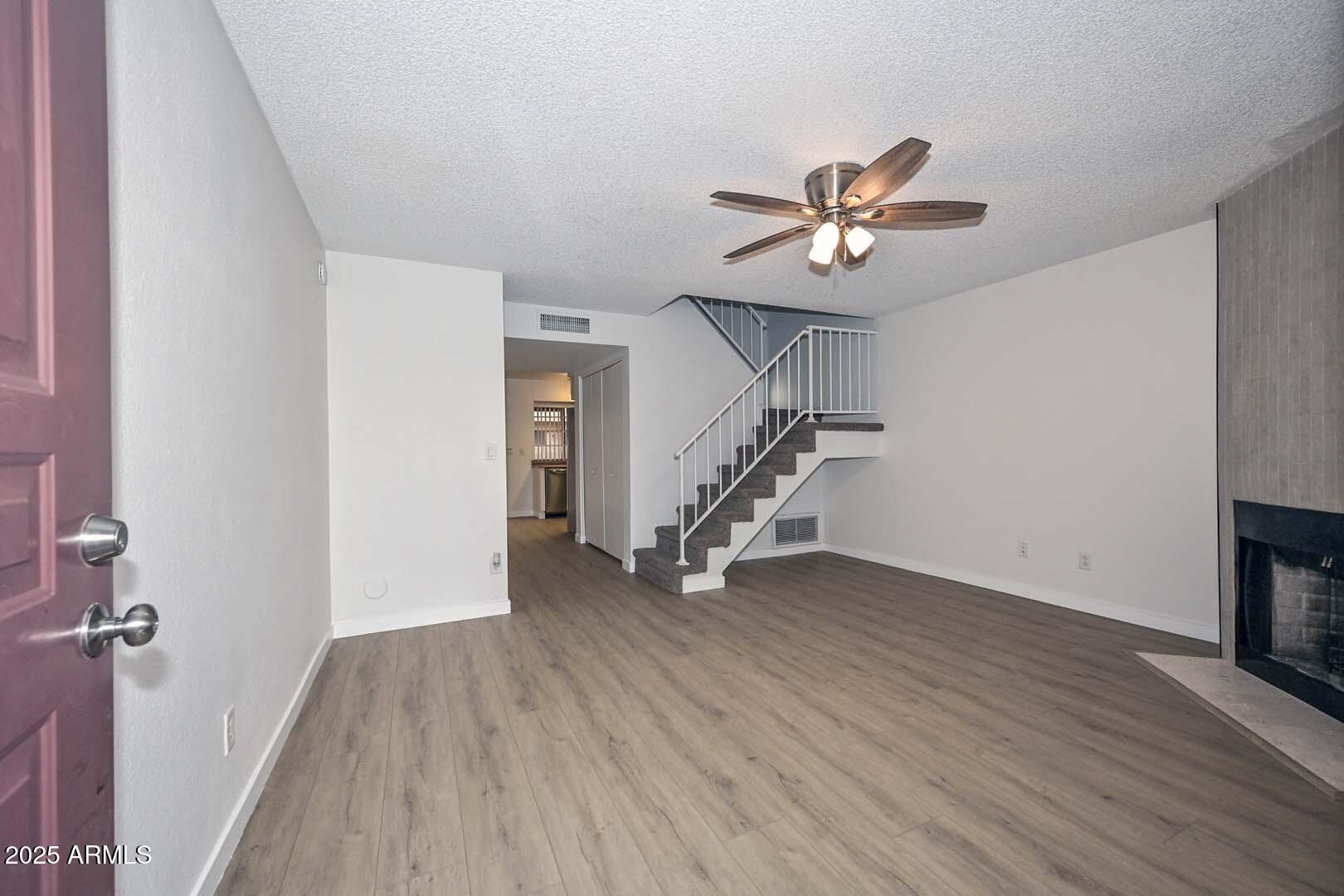 7977 West Wacker Road, Unit 174 Peoria, AZ 85381 - Photo 4 of 42 Great Room