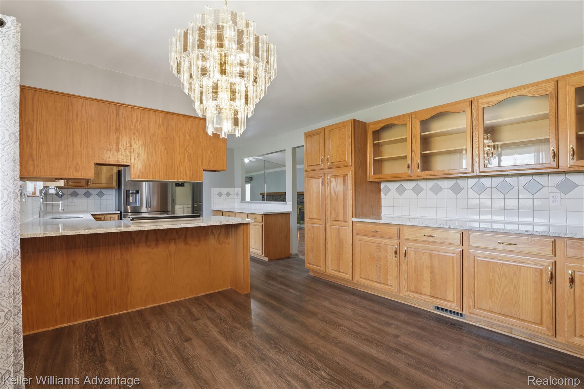 28800 Sibley Road Romulus, MI 48174 - Photo 14 of 60 10_28800 sibley rd-9.jpg