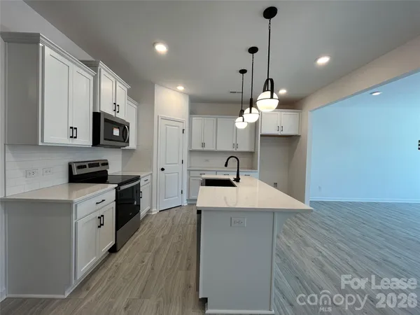 $2,250 | 11031 Pagebrook Lane, Charlotte, NC 28214