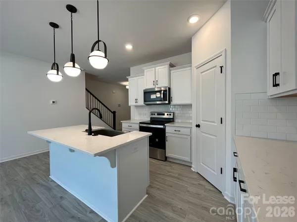 $2,250 | 11031 Pagebrook Lane, Charlotte, NC 28214