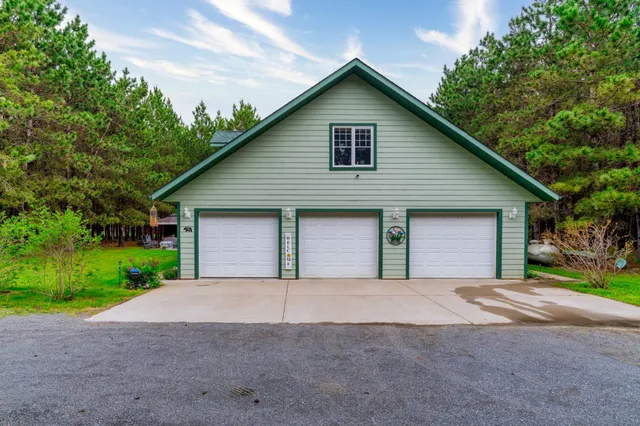 $419,900 | 4619 Jenny Lane Northwest, Bemidji, MN 56601