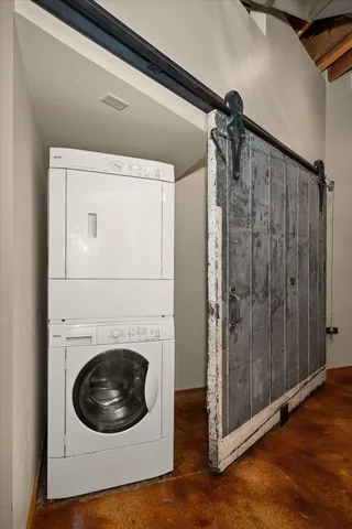 $415,000 | 152 South Jefferson Street, Unit C, Spokane, WA 99201