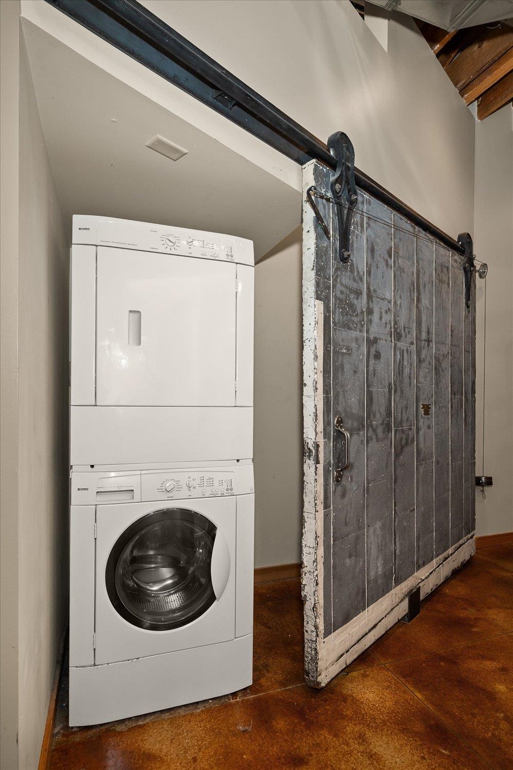 152 South Jefferson Street, Unit C Spokane, WA 99201 - Photo 17 of 26