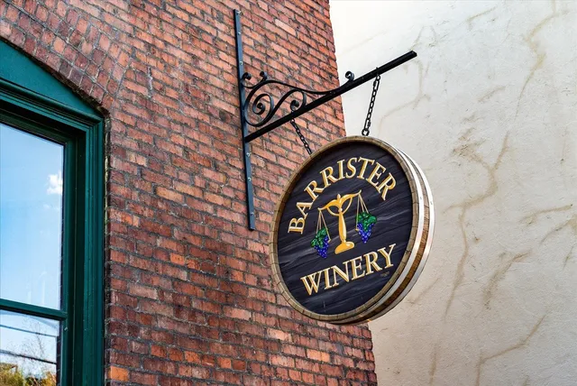 $415,000 | 152 South Jefferson Street, Unit C, Spokane, WA 99201