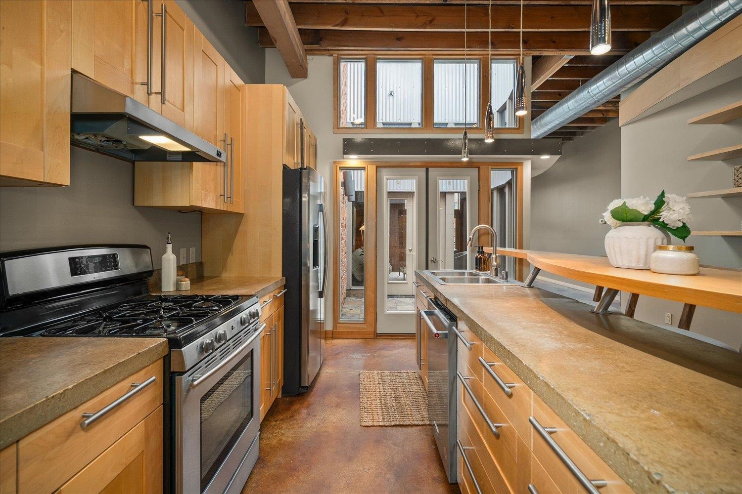 152 South Jefferson Street, Unit C Spokane, WA 99201 - Photo 10 of 26