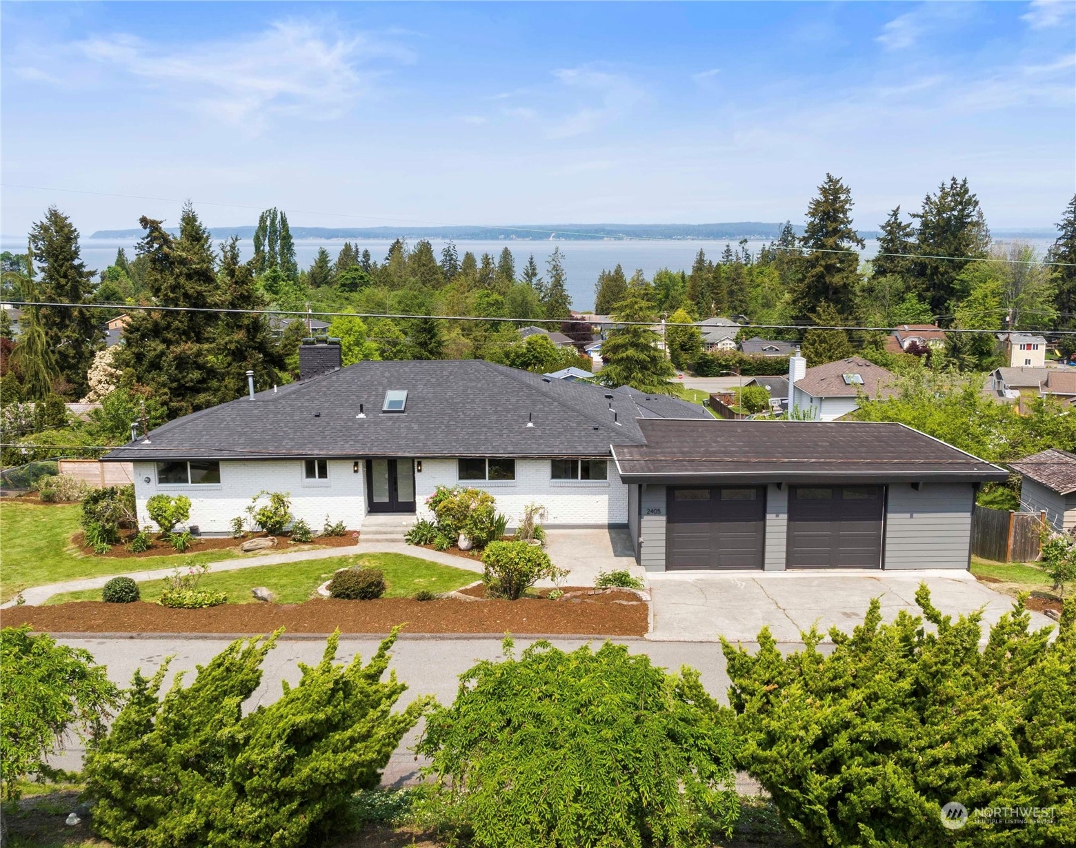 2405 Hillside Lane, Everett, WA 98203 Compass