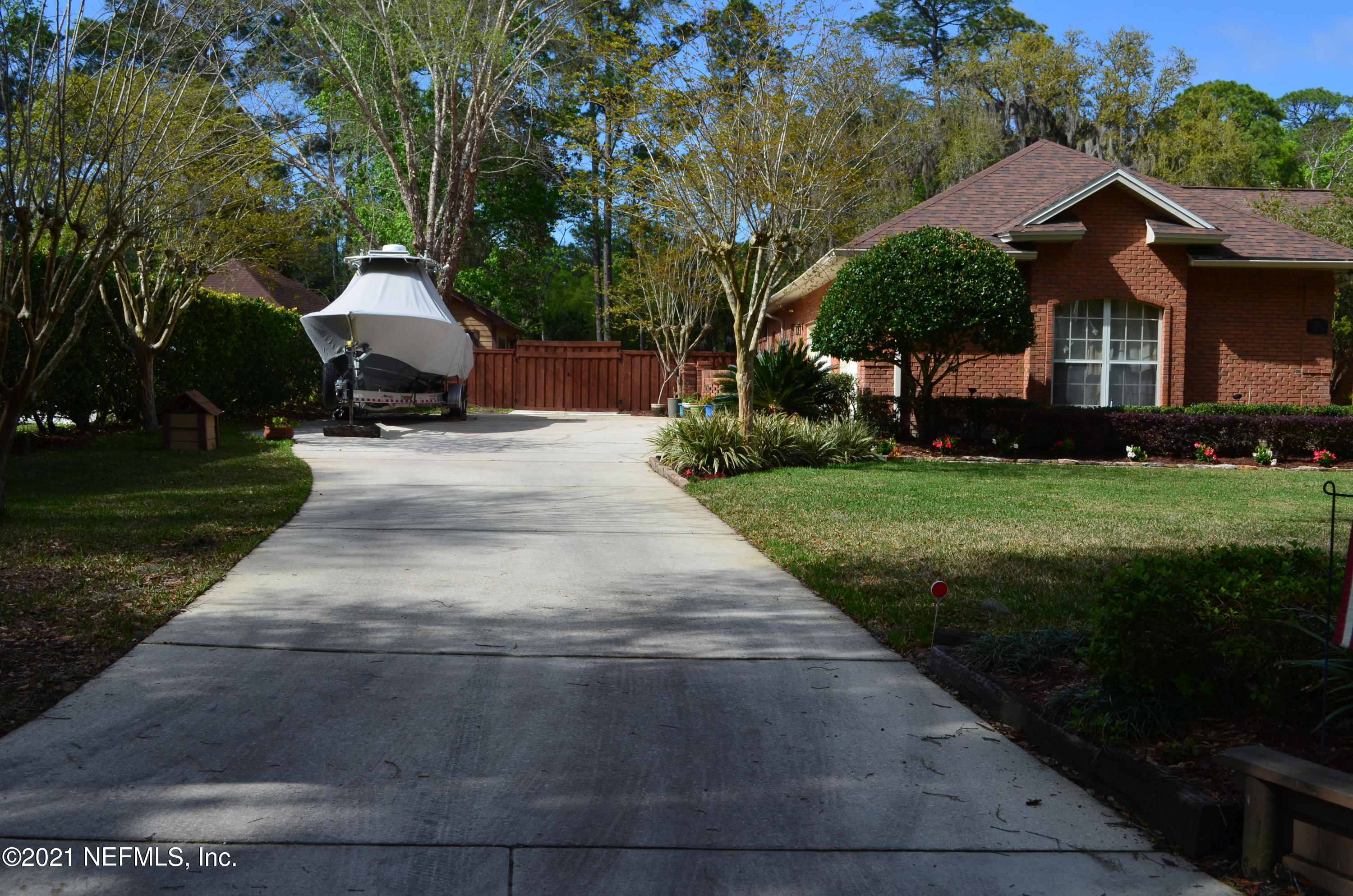 271 North Ridge Drive Fleming Island, FL 32003 - Photo 3 of 25 1616463679-003-271-North-Ridge-Dr.-1