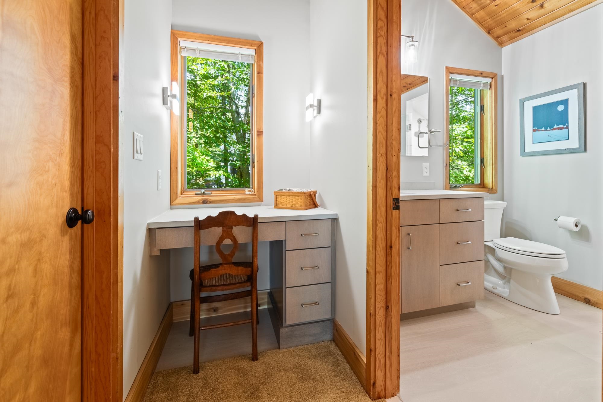 19 Roundtree Road Winhall, VT 05340 - Photo 23 of 40