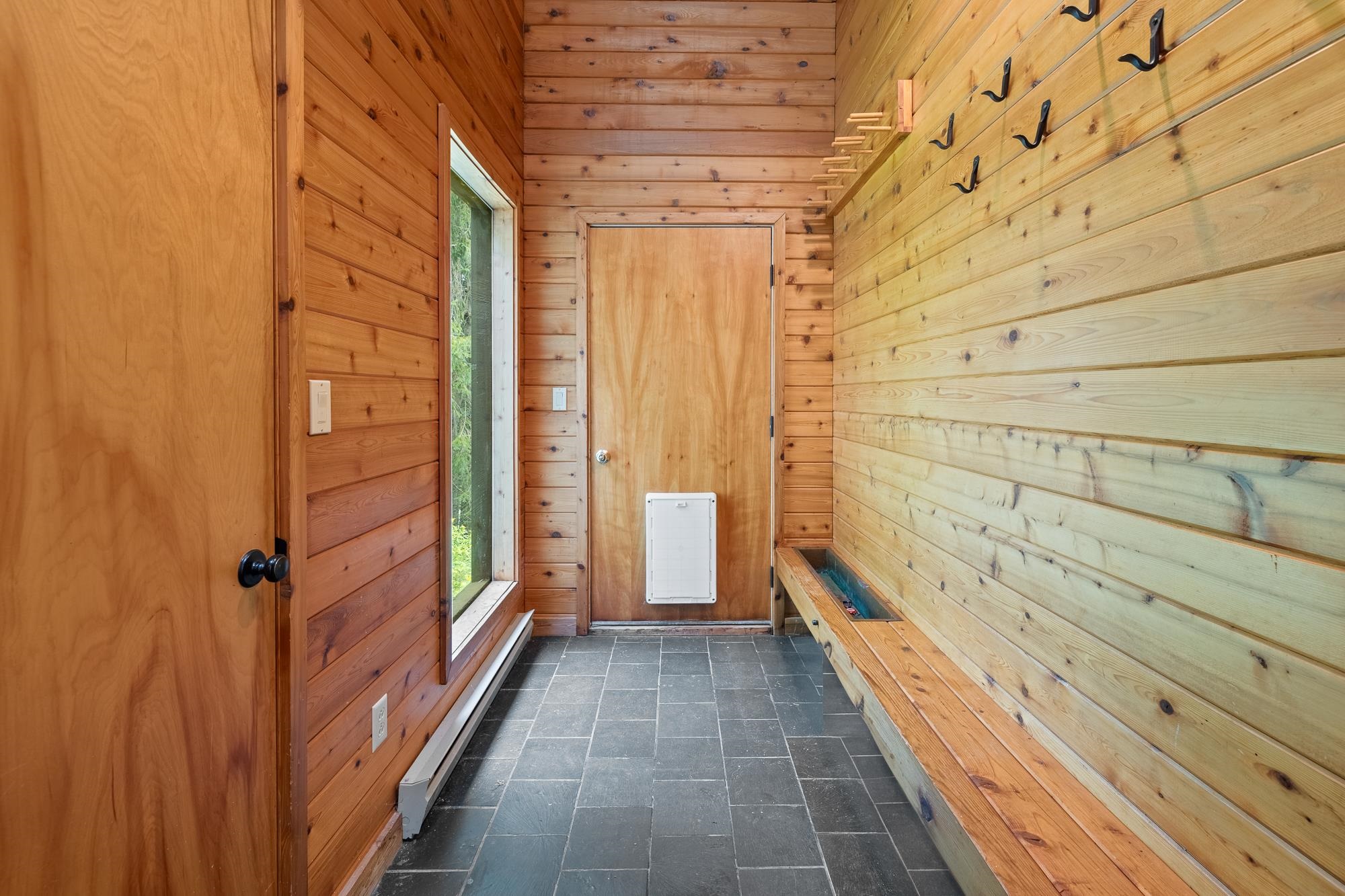 19 Roundtree Road Winhall, VT 05340 - Photo 34 of 40