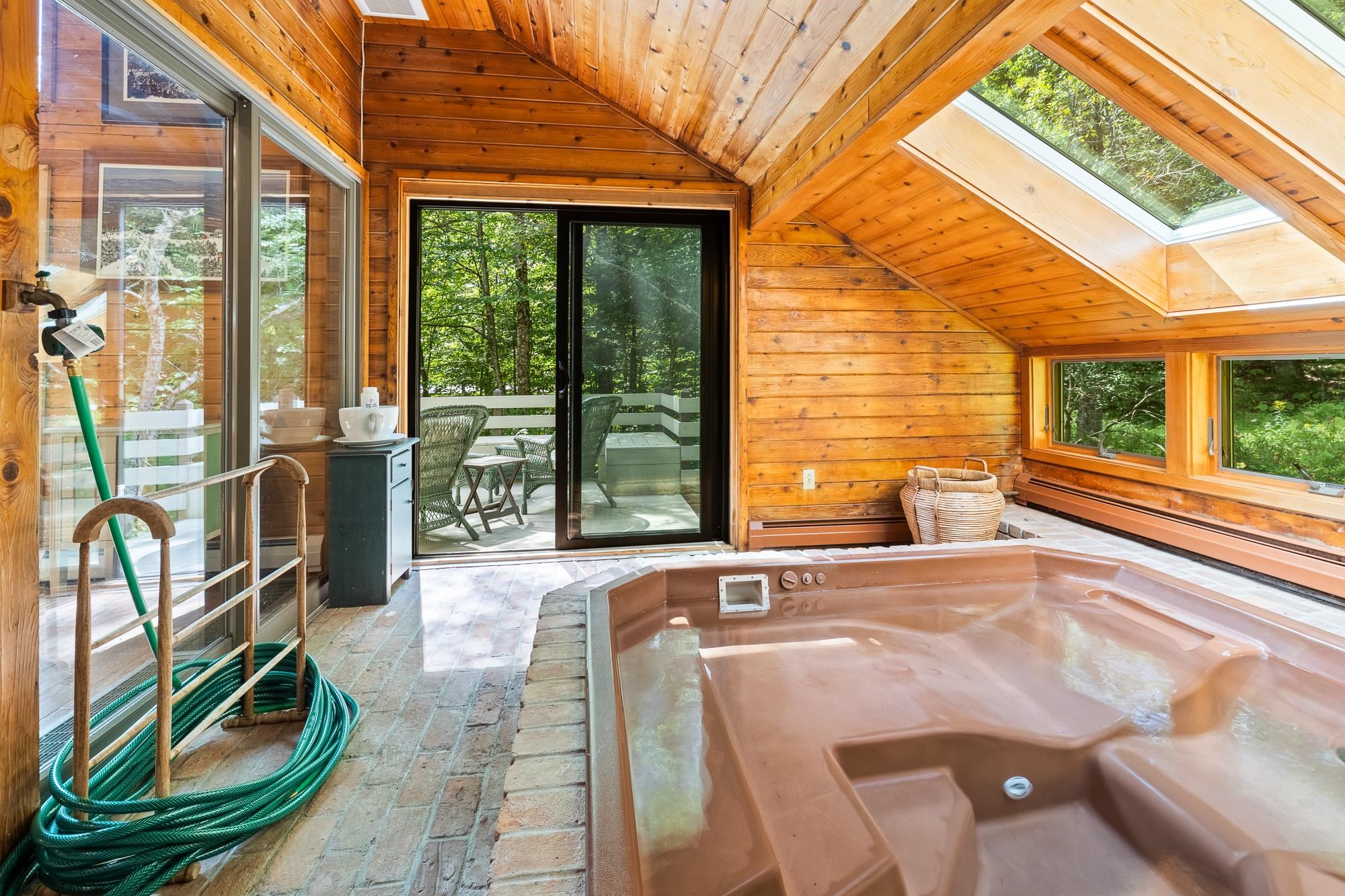 19 Roundtree Road Winhall, VT 05340 - Photo 37 of 40