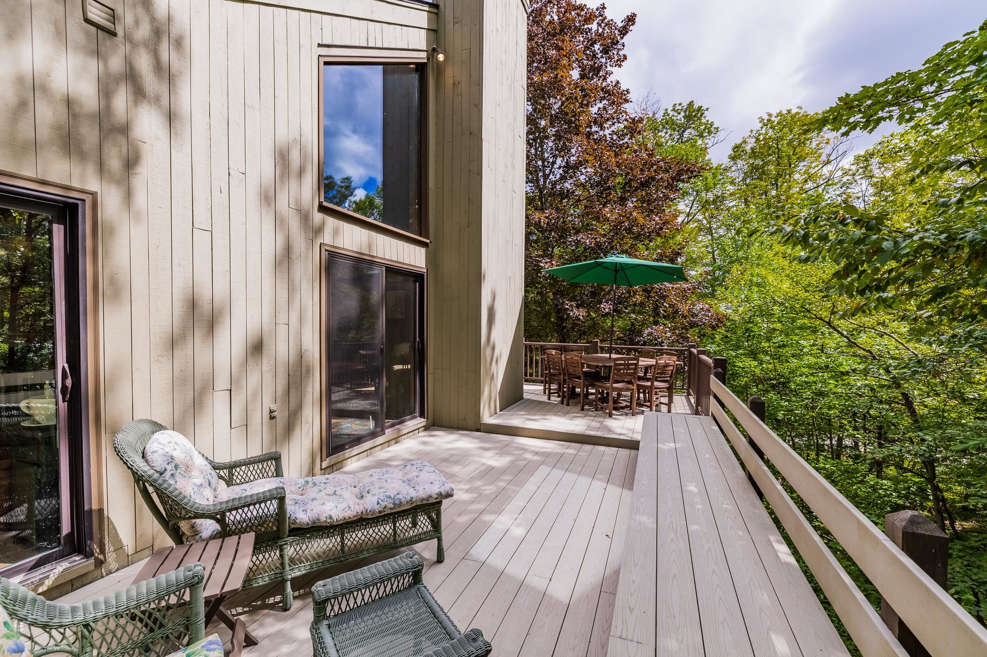 19 Roundtree Road Winhall, VT 05340 - Photo 38 of 40