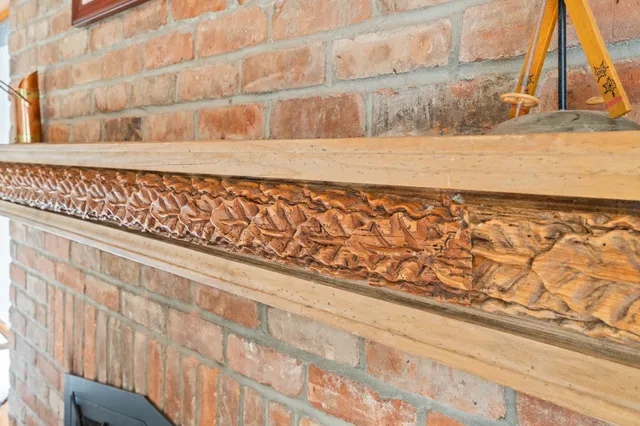 $1,025,000 | 19 Roundtree Road, Winhall, VT 05340