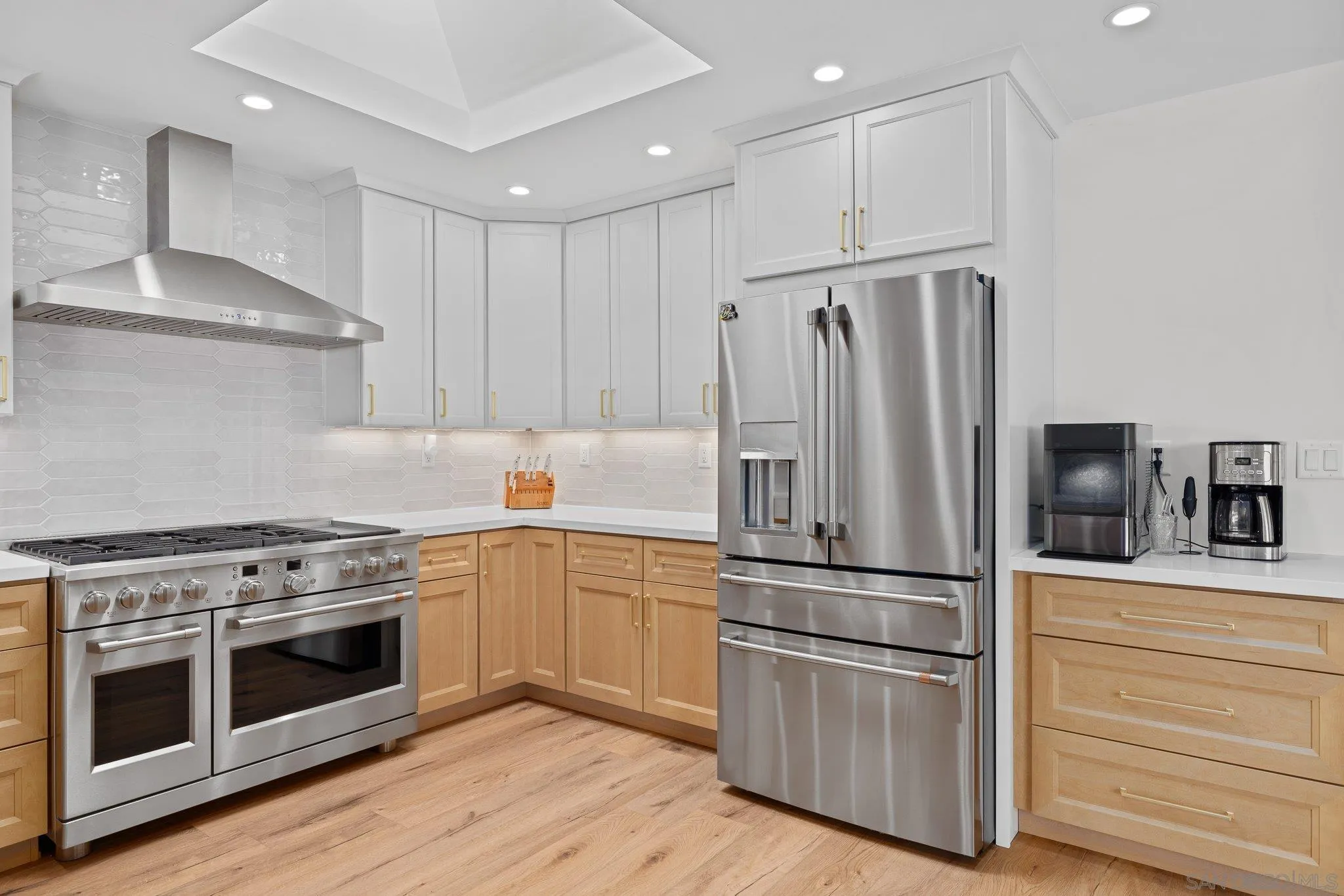 2686 Via Viejas Alpine, CA 91901 - Photo 8 of 55 a kitchen with granite countertop stainless steel appliances and wooden floor