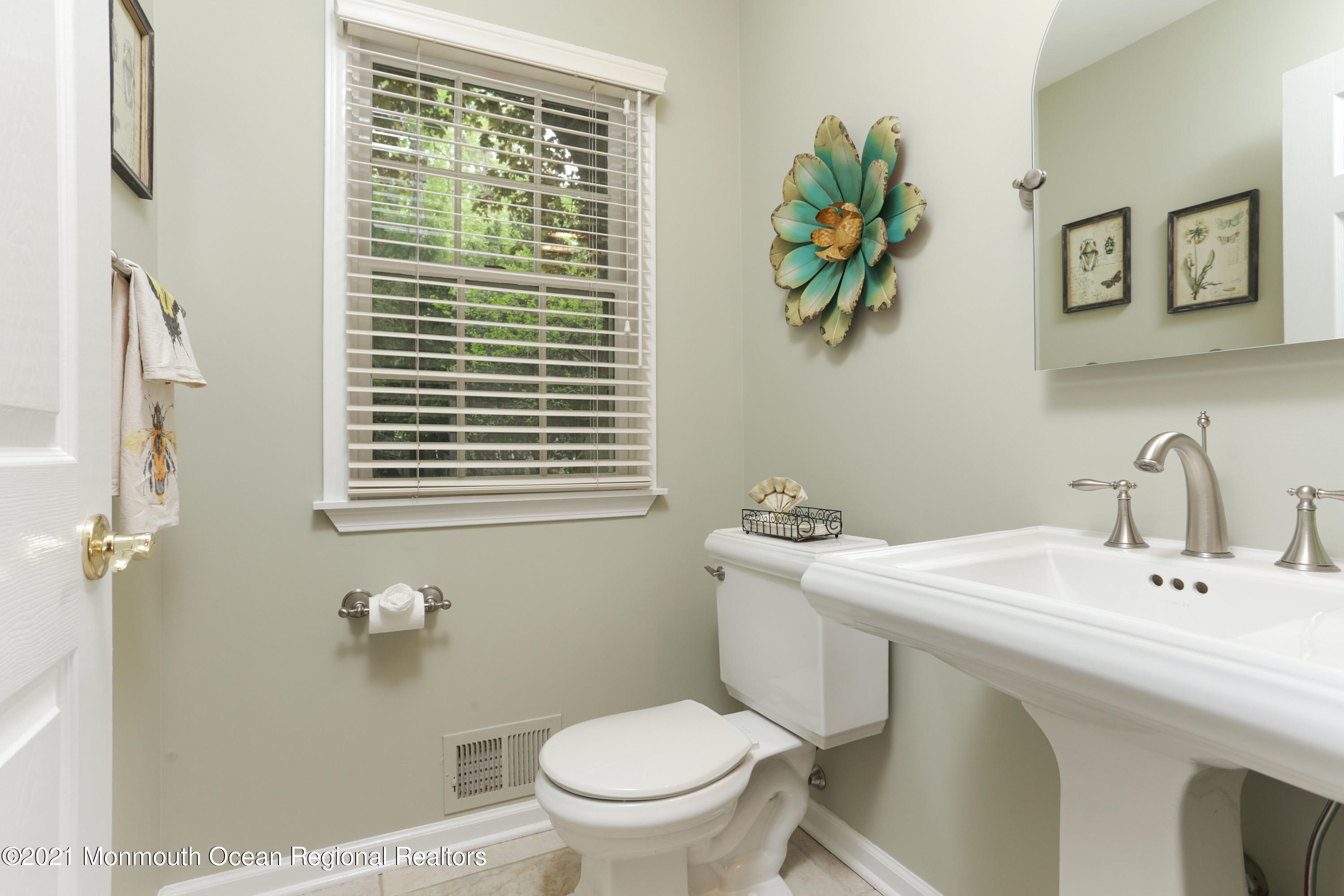 66 Bruce Road Middletown, NJ 07701 - Photo 21 of 50 IMG_8542