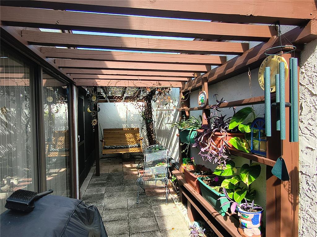 7519 Clanton Trail Hudson, FL 34667 - Photo 11 of 83