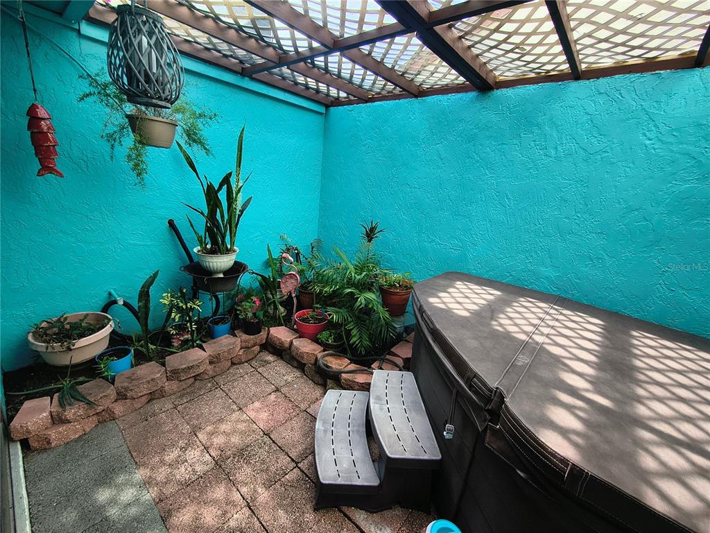 7519 Clanton Trail Hudson, FL 34667 - Photo 18 of 83