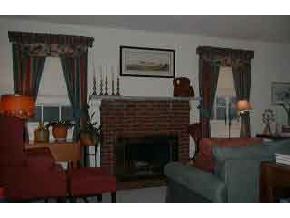 9 Nolls Farm Road Auburn, NH 03032 - Photo 2 of 7