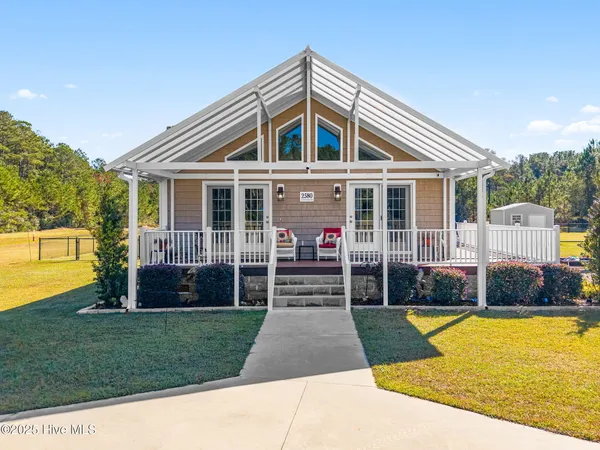 $1,100,000 | 2580 Ash Little River Road Northwest, Ash, NC 28420