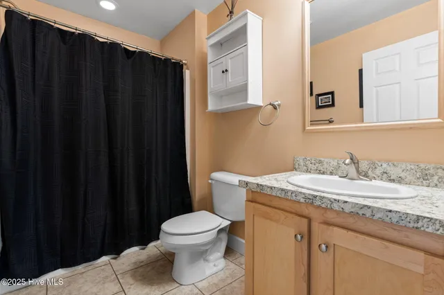 $1,250,000 | 2580 Ash Little River Road Northwest, Ash, NC 28420