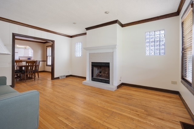 1836 Olive Road Homewood, IL 60430 - Photo 4 of 19