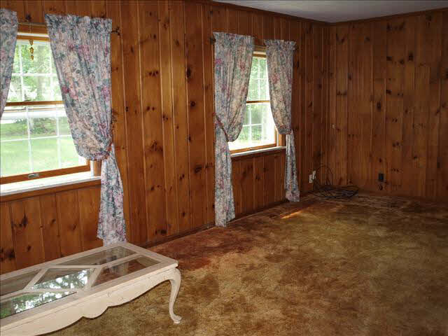 3830 Knepper Road Lambertville, MI 48144 - Photo 4 of 17 LR knotty pine