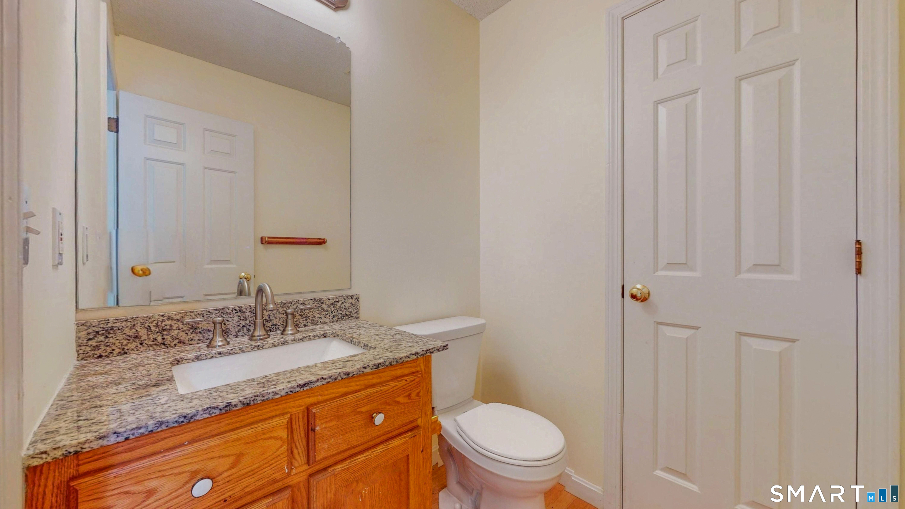 223 Walek Farms Road Manchester, CT 06040 - Photo 12 of 33 Gallery Image 12