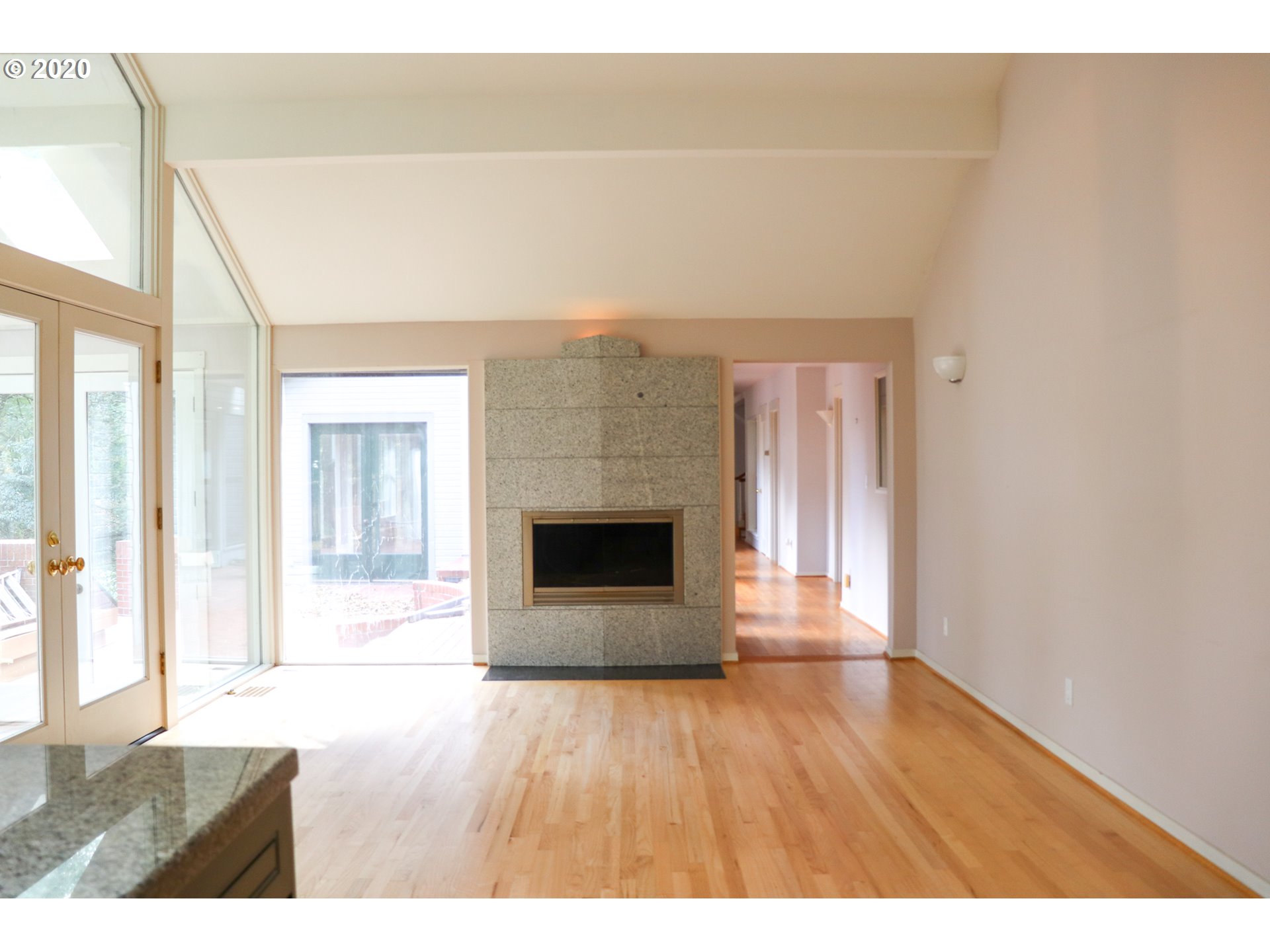 664 Northwest Greenleaf Road Portland, OR 97229 - Photo 4 of 11