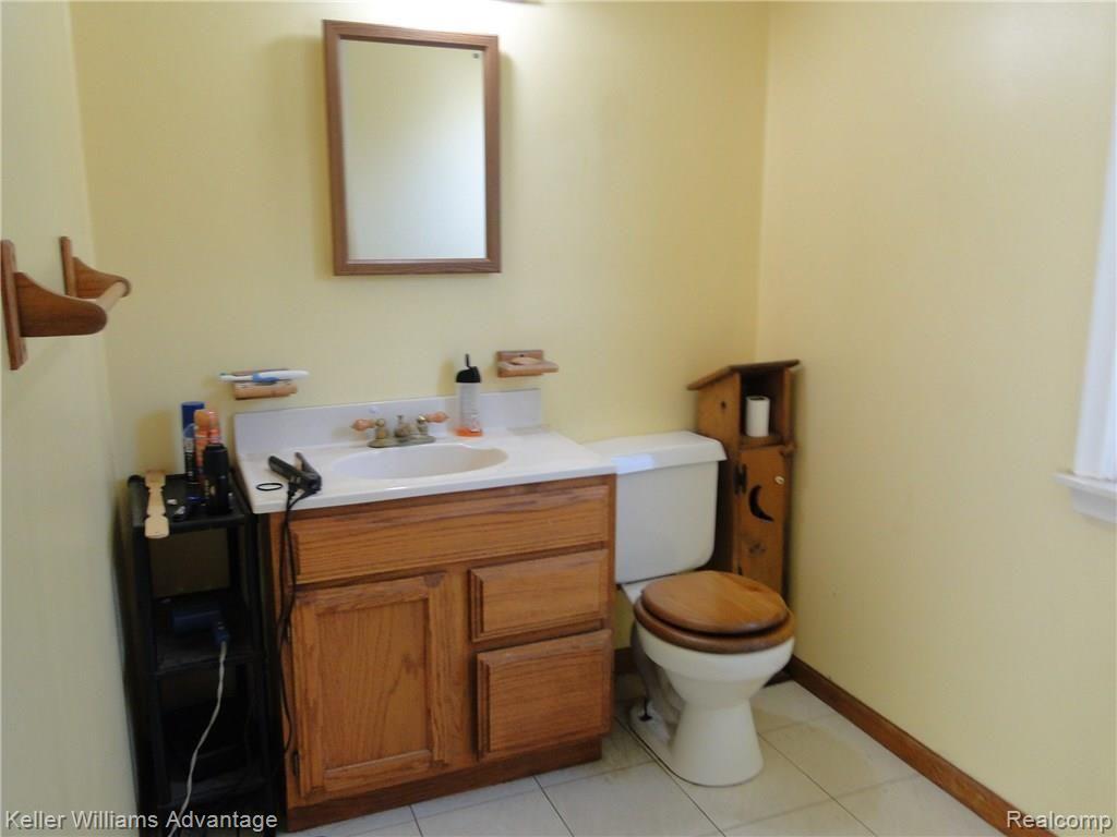 Half Bath.jpg