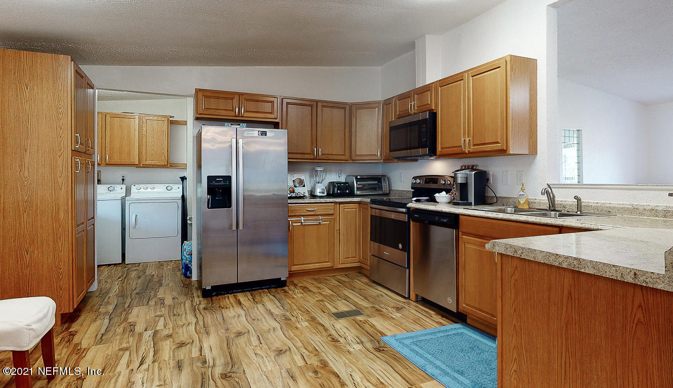 1460 Long Horn Road Middleburg, FL 32068 - Photo 10 of 32 Kitchen
