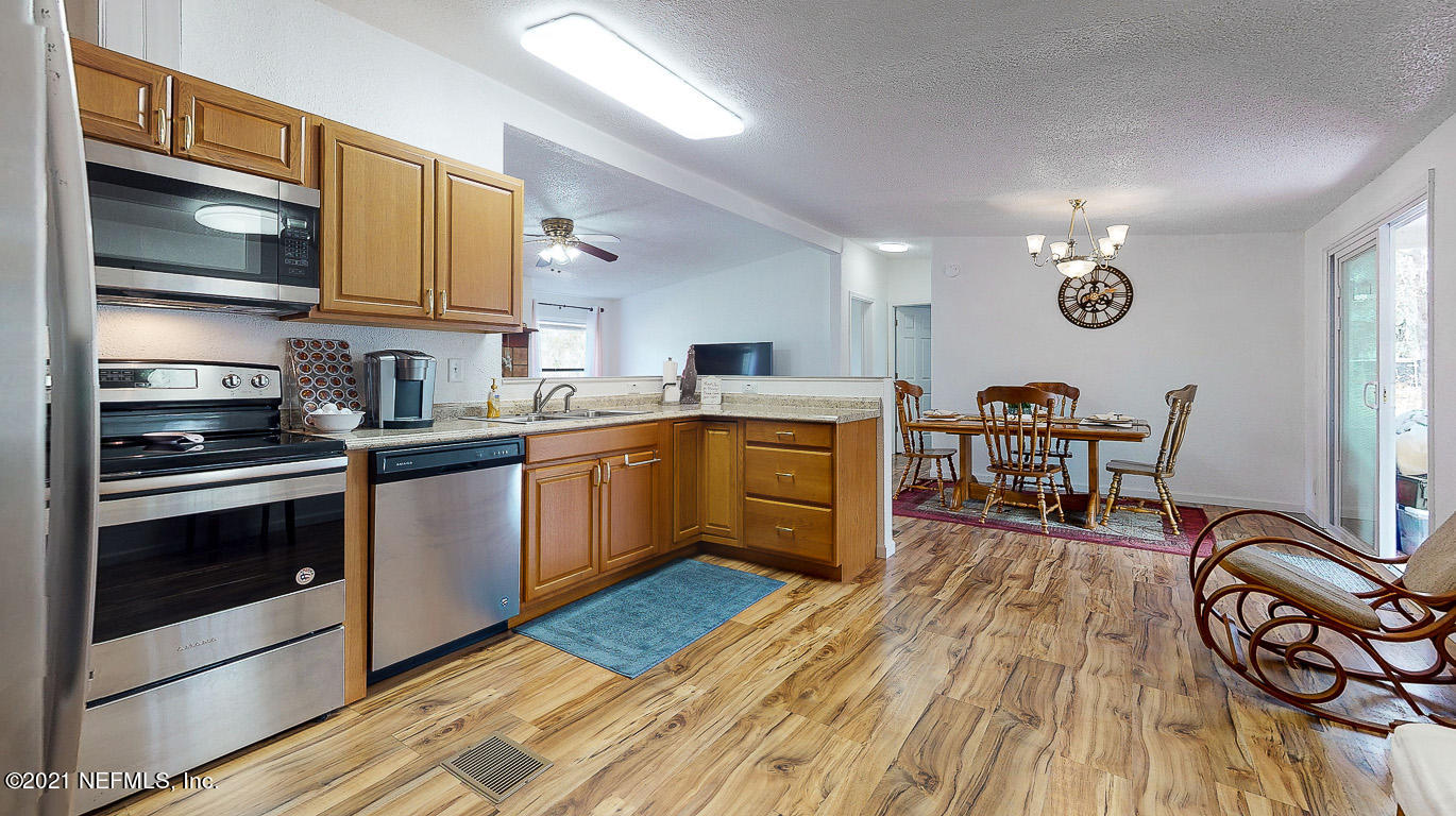 1460 Long Horn Road Middleburg, FL 32068 - Photo 11 of 32 Stainless Steel Appliances