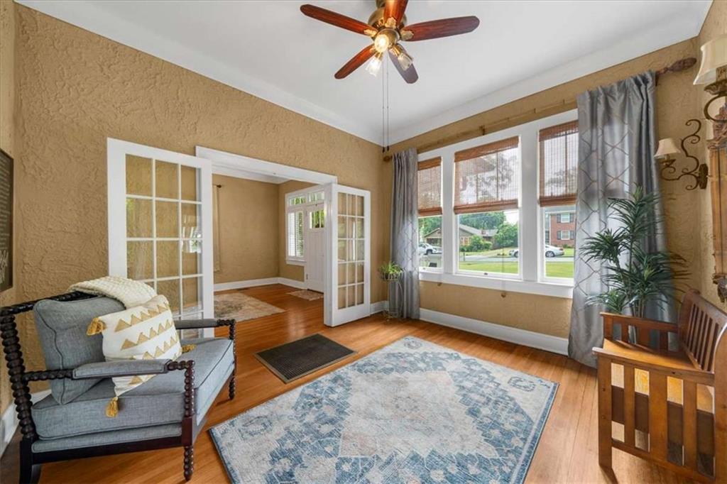 106 Westmore Road Southwest Rome, GA 30165 - Photo 22 of 56 a living room with furniture and a window