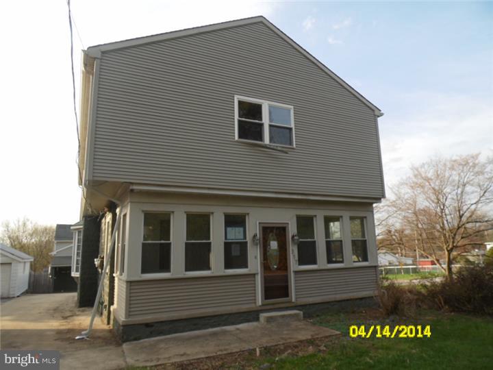 317 Dutton Mill Road Brookhaven, PA 19015 - Photo 1 of 12 Exterior