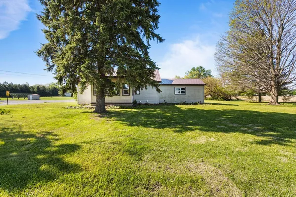 $129,900 | 9032 Us Route 150, Oakwood, IL 61858