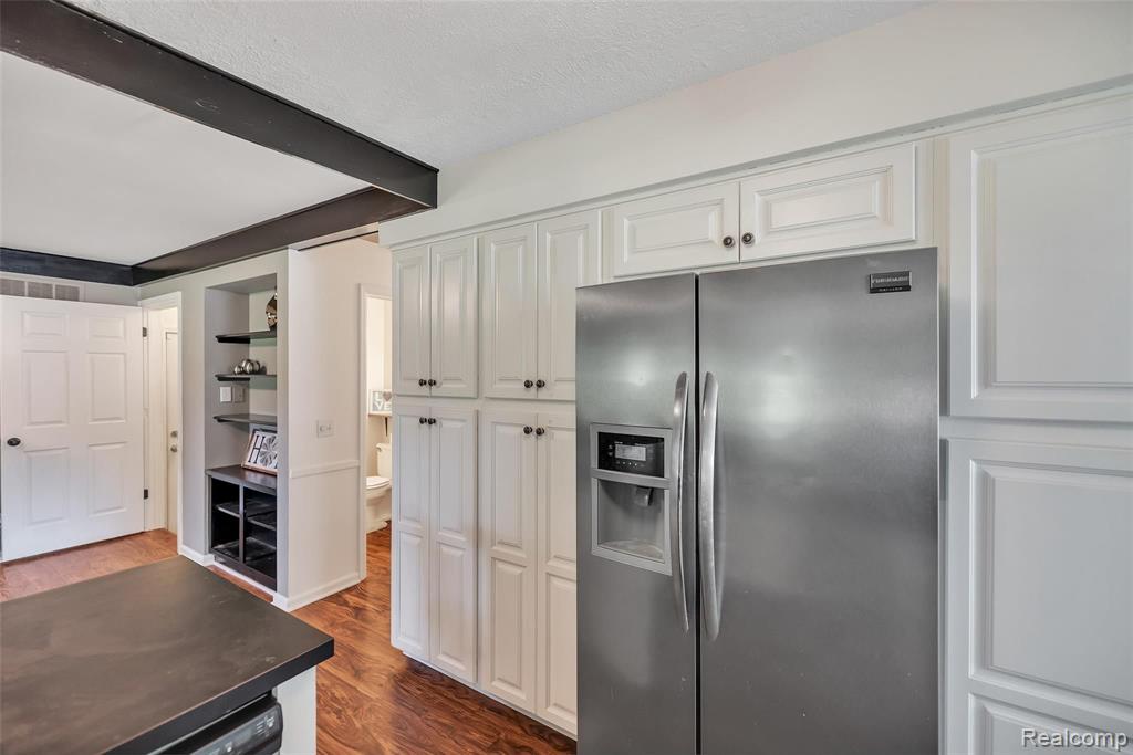 1188 East Cook Road Grand Blanc, MI 48439 - Photo 15 of 45