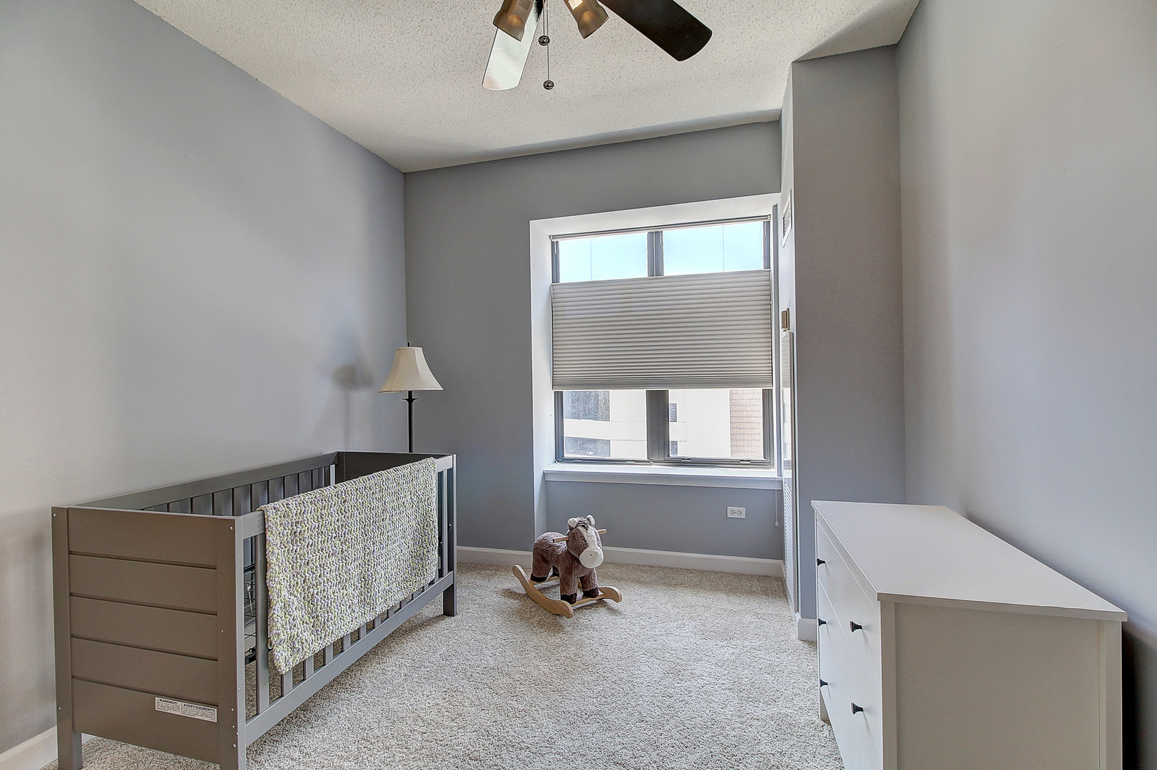41 East 8th Street, Unit 1007 Chicago, IL 60605 - Photo 13 of 24