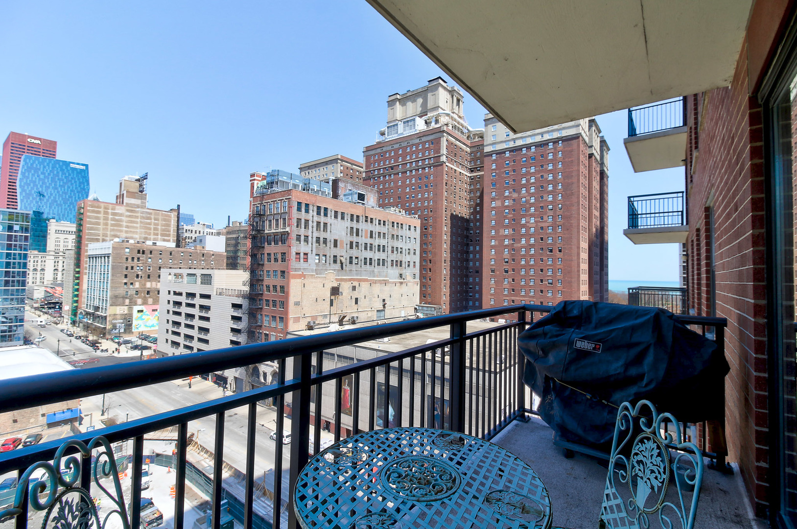 41 East 8th Street, Unit 1007 Chicago, IL 60605 - Photo 17 of 24