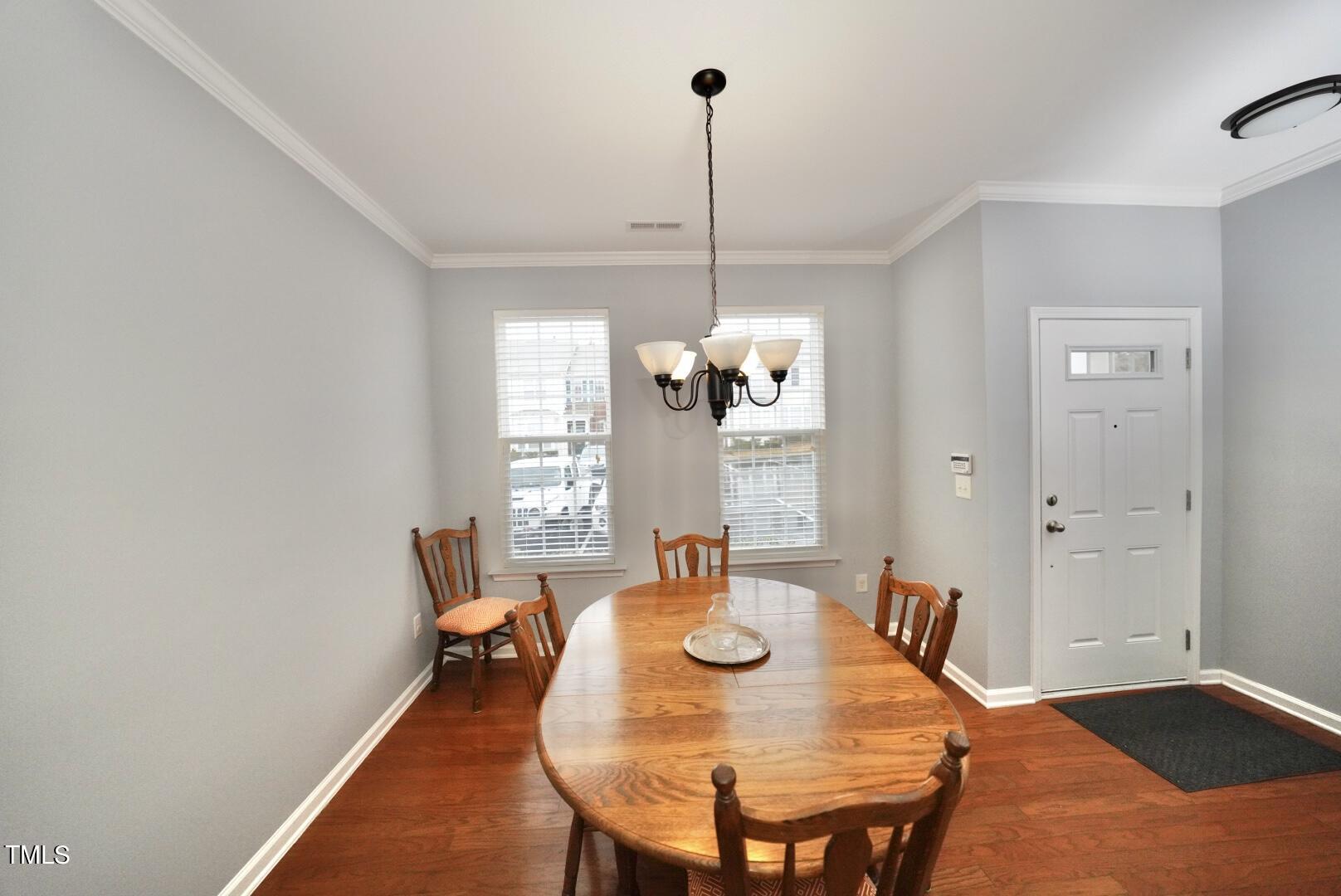 7815 Silverthread Lane Raleigh, NC 27617 - Photo 6 of 32 DSC05797